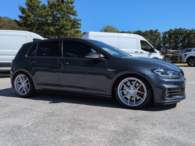 Used 2019 Volkswagen Golf 4-Door FWD image 2