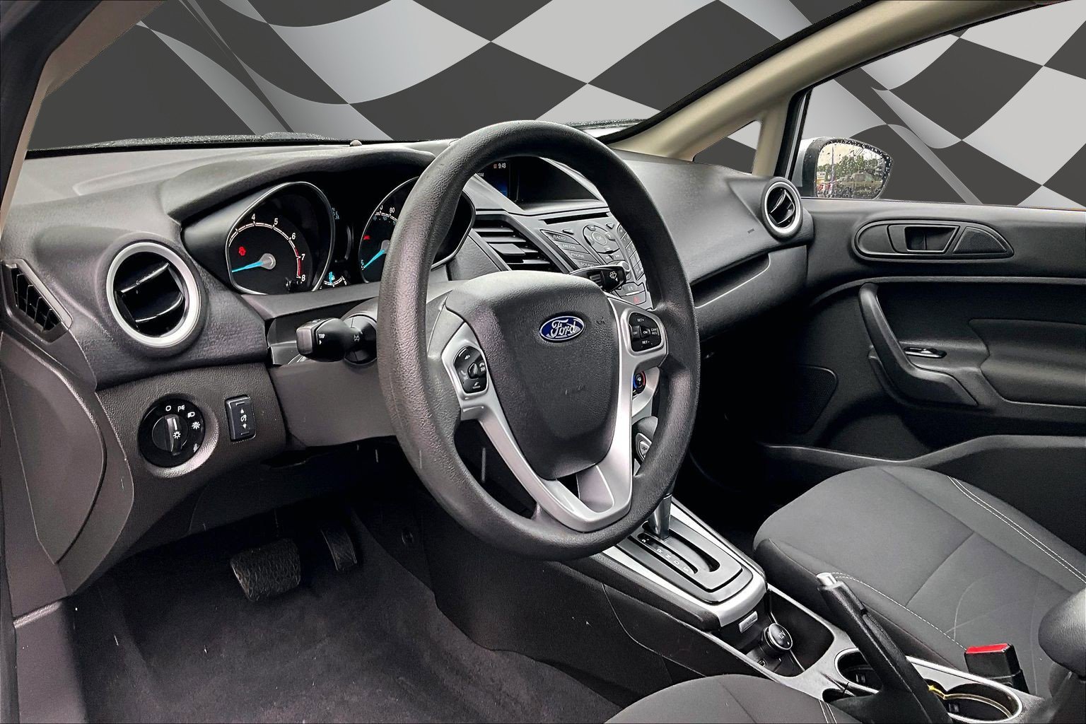 Certified 2018 Ford Fiesta SE FWD image 13