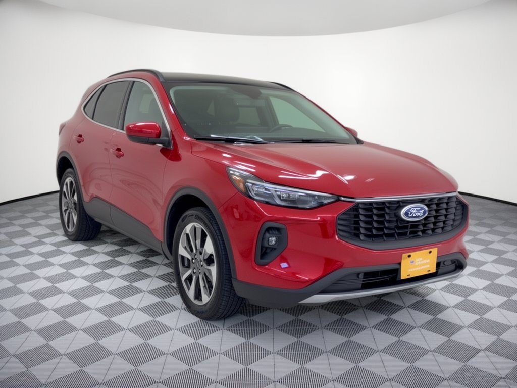 Certified 2025 Ford Escape Platinum AWD/4WD image 7