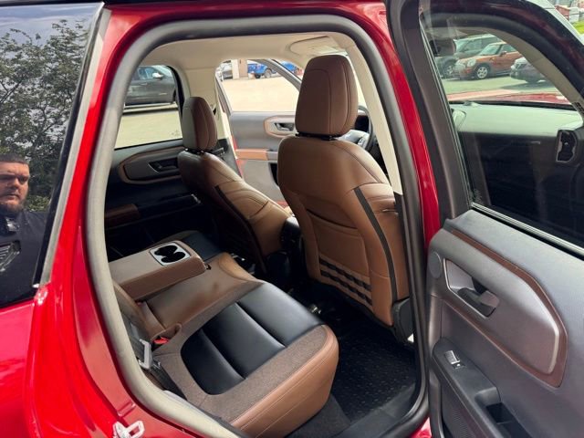 Certified 2025 Ford Bronco Sport Outer Banks w/ Outer Banks Tech Package+ AWD/4WD image 34