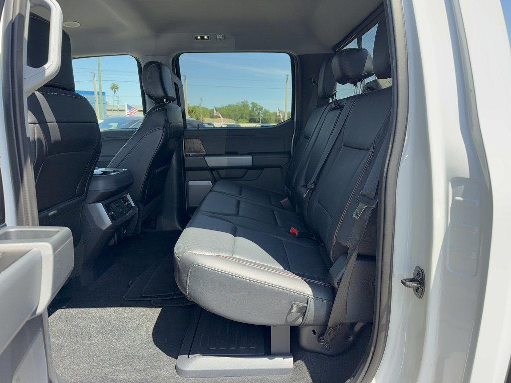 Certified 2023 Ford F250 Lariat w/ Lariat Ultimate Package image 13