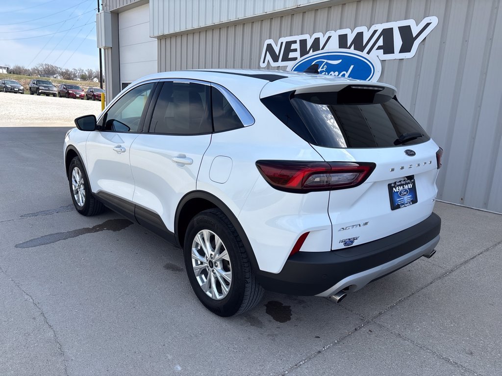 Certified 2024 Ford Escape Active w/ Tech Pack #1 AWD/4WD image 7