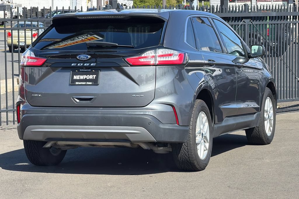 Certified 2022 Ford Edge SEL AWD/4WD image 3