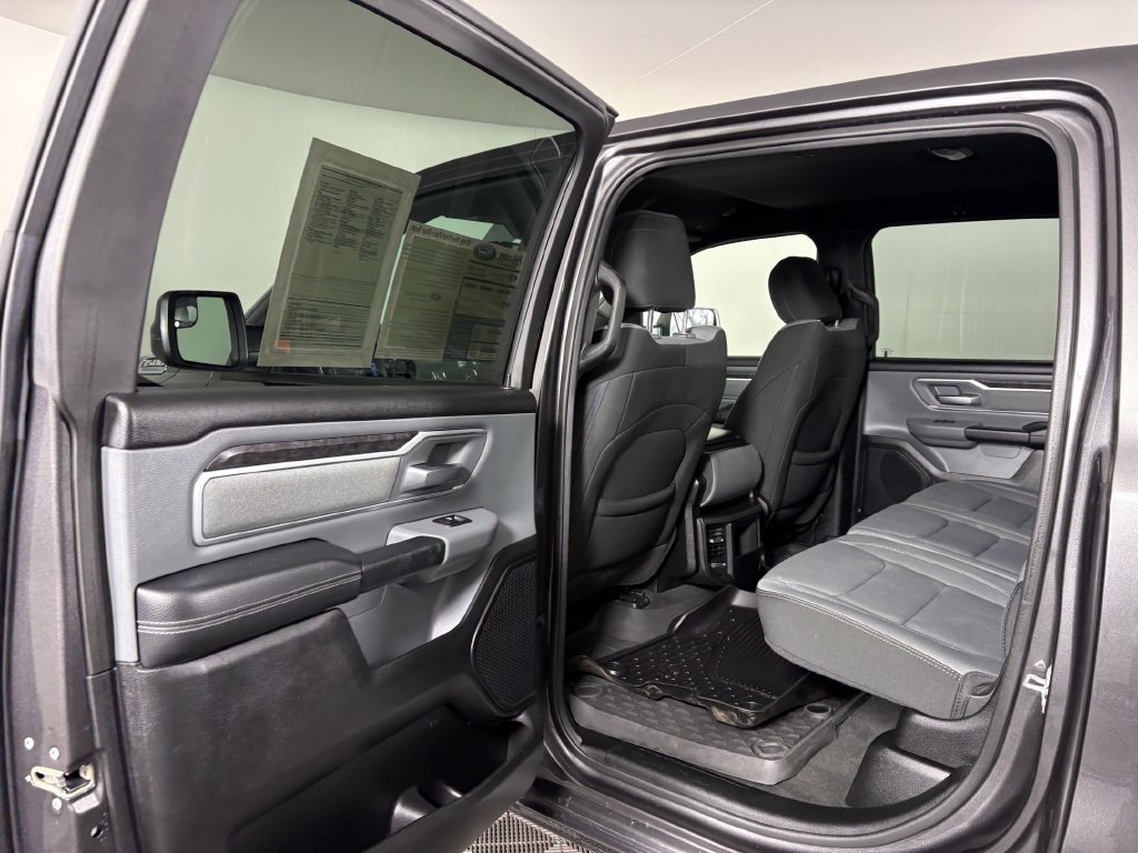 Used 2022 RAM 1500 Big Horn AWD/4WD image 27