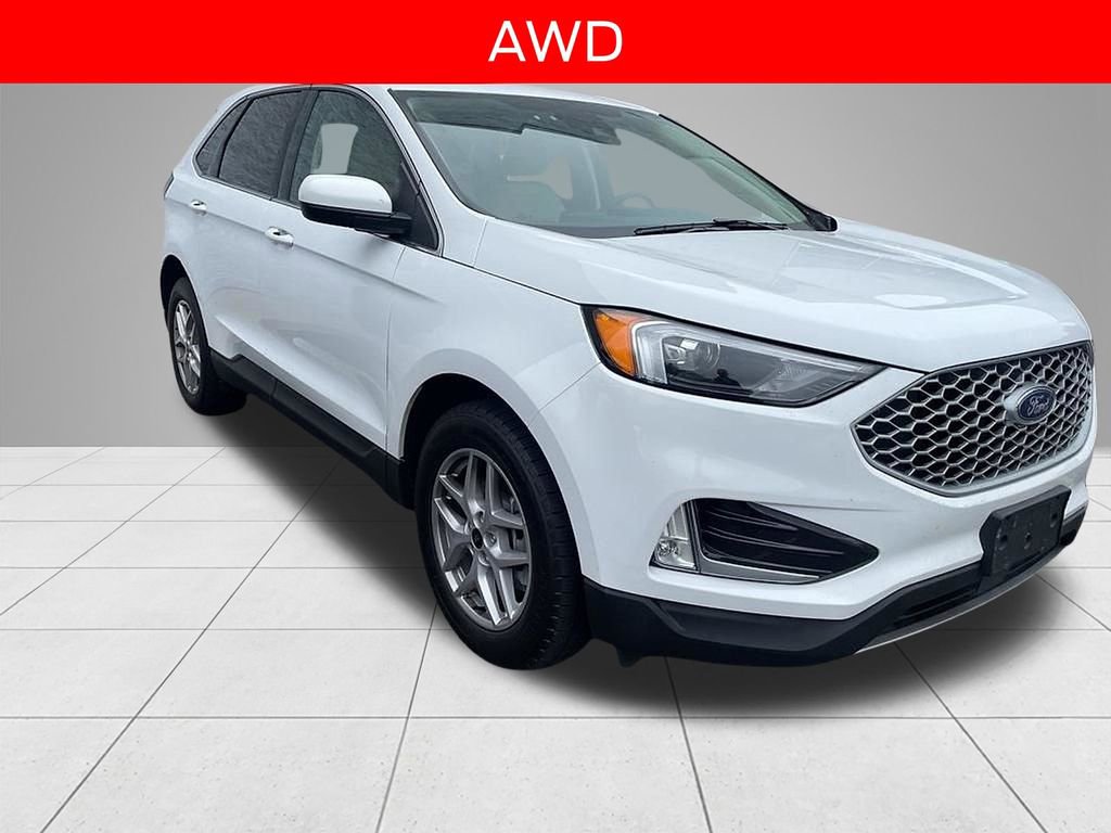 Certified 2023 Ford Edge SEL w/ Convenience Package AWD/4WD image 3