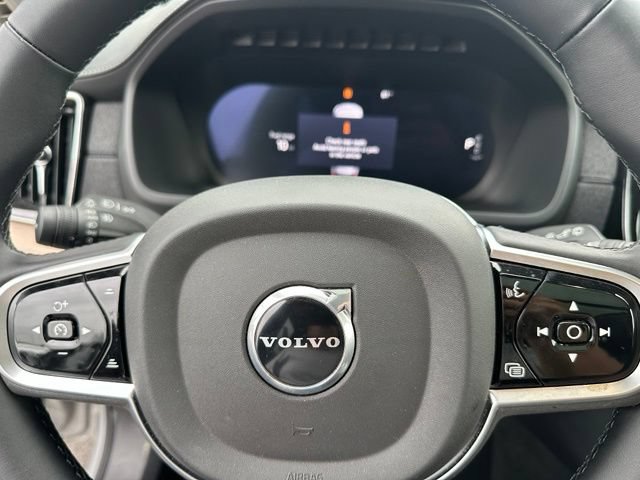 Used 2025 Volvo XC90 B6 Plus AWD/4WD image 47