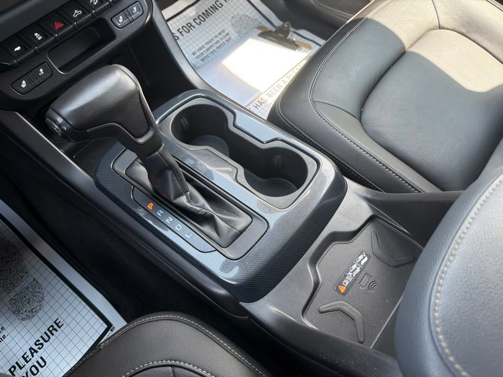 Used 2021 Chevrolet Colorado Z71 AWD/4WD image 19