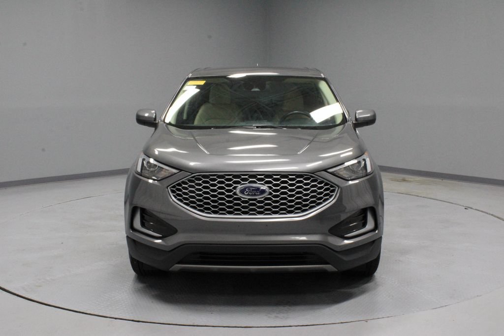 Certified 2023 Ford Edge SEL AWD/4WD image 6