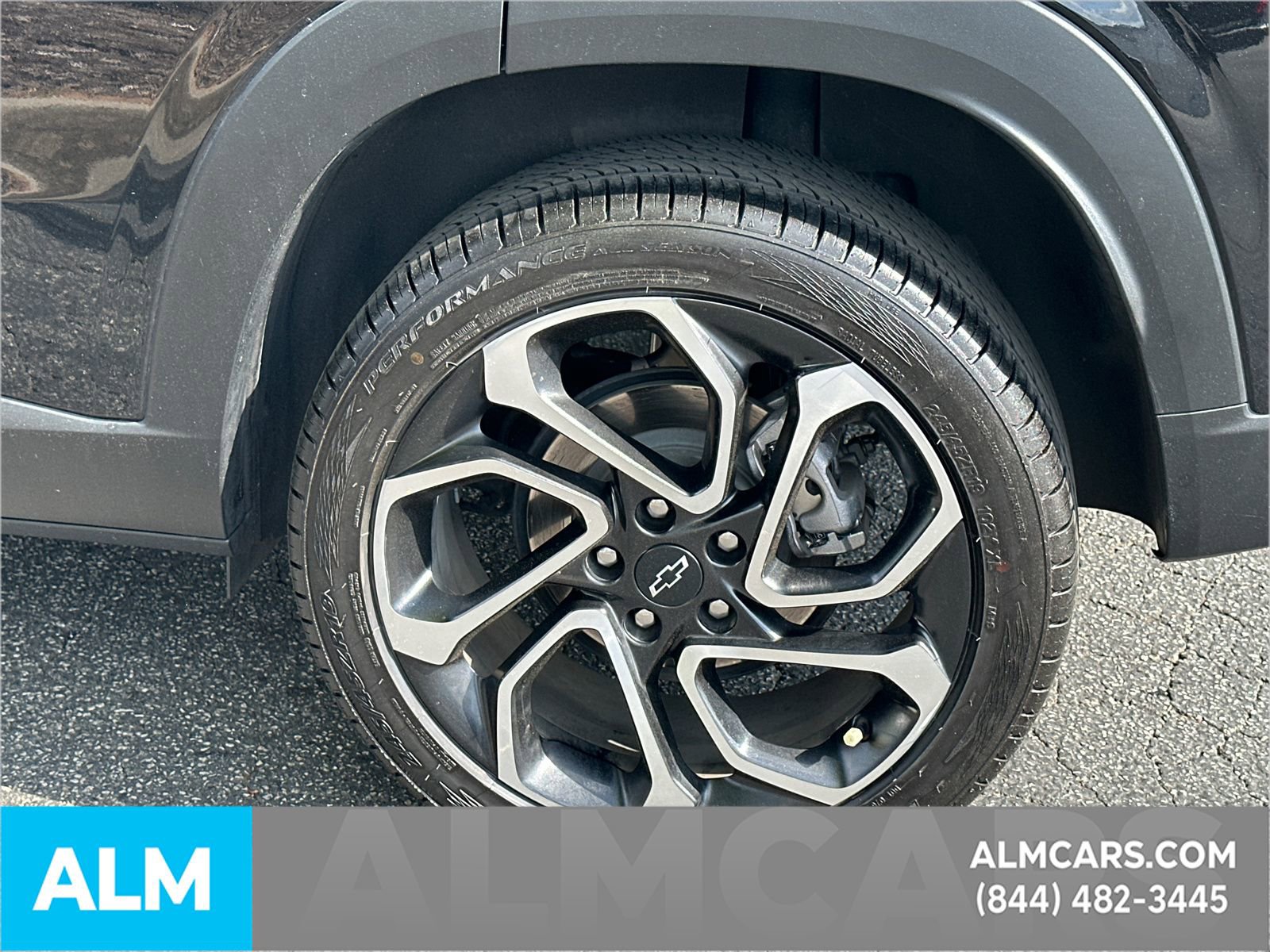 Used 2024 Chevrolet Trax RS FWD image 22