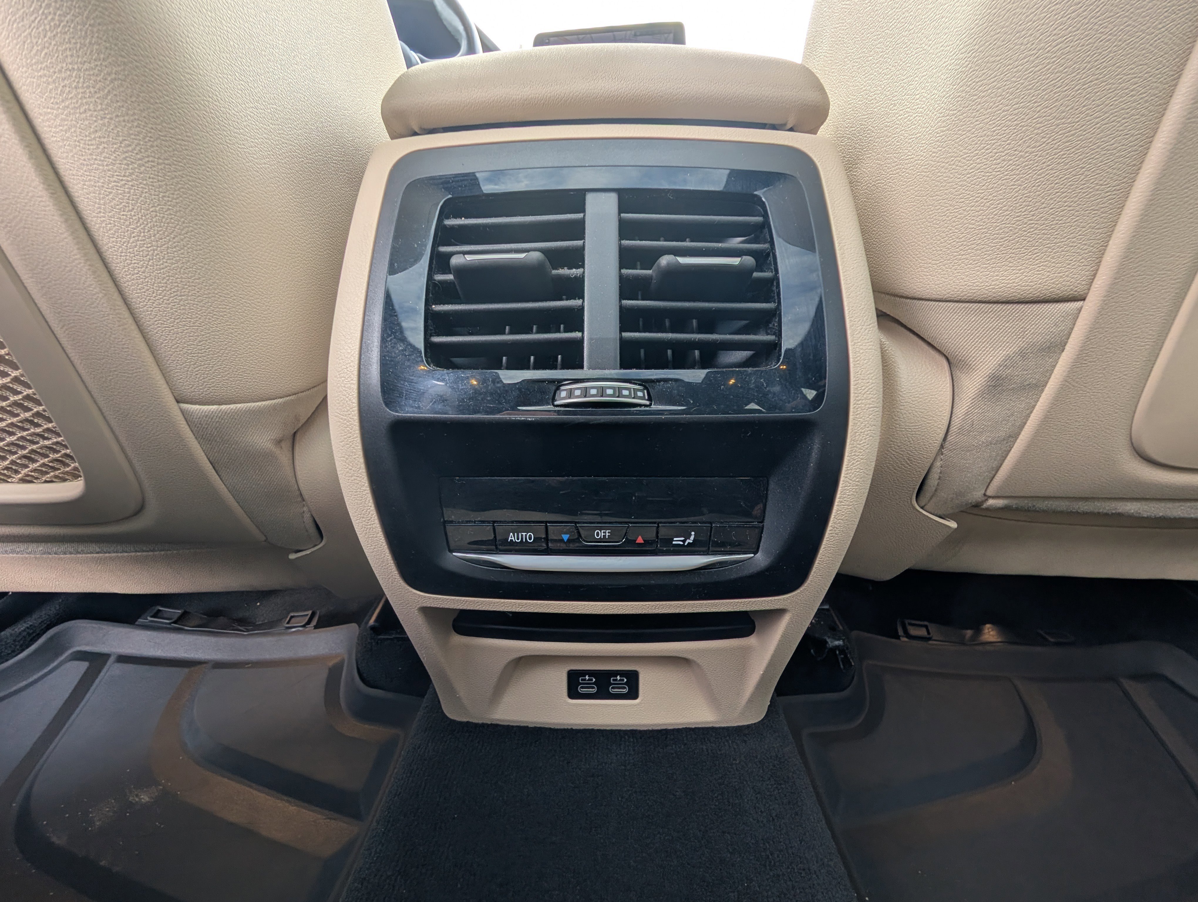 Used 2021 BMW X3 xDrive30i w/ Premium Package image 18