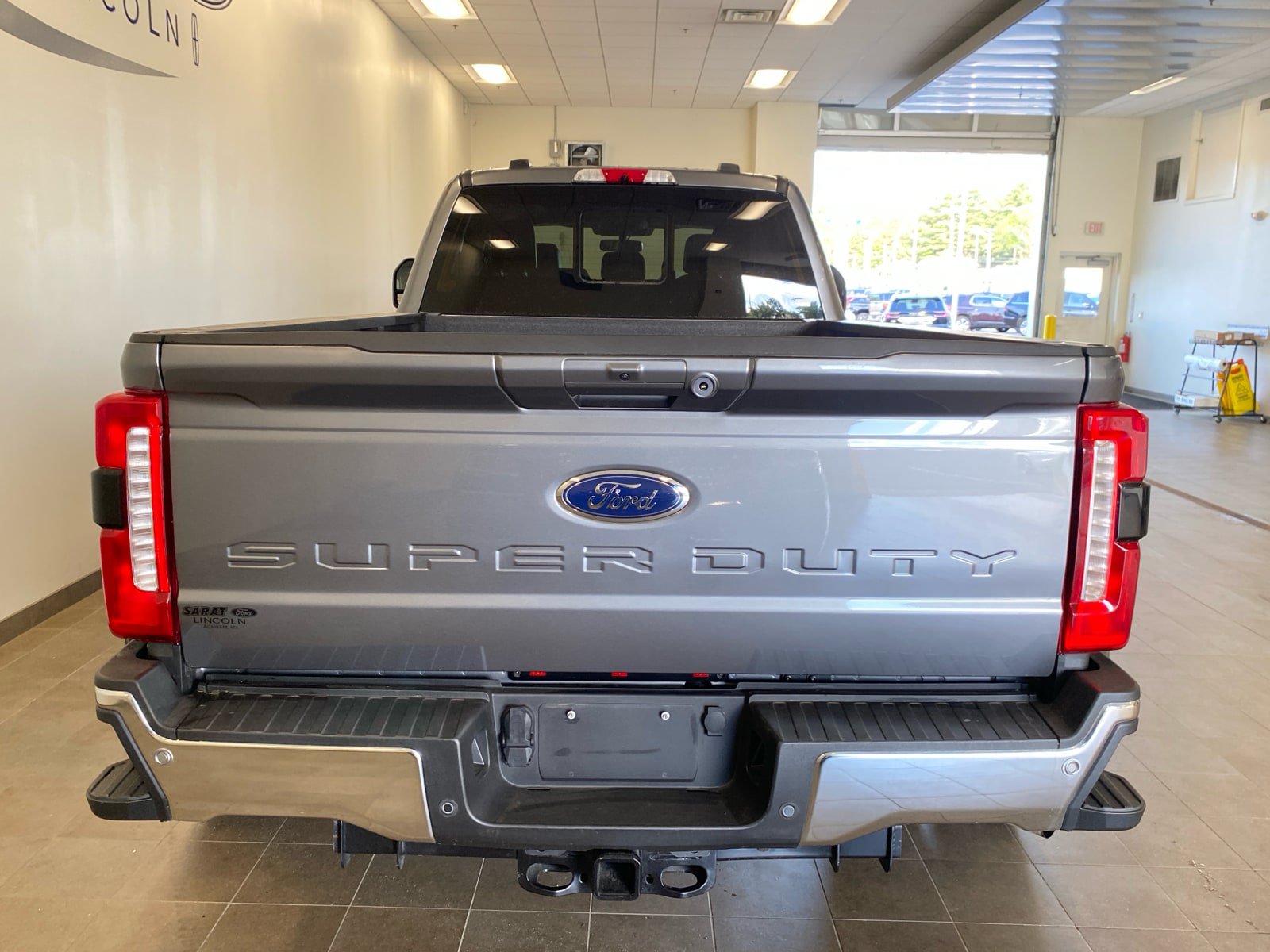 Certified 2024 Ford F350 Lariat w/ Lariat Ultimate Package AWD/4WD image 6