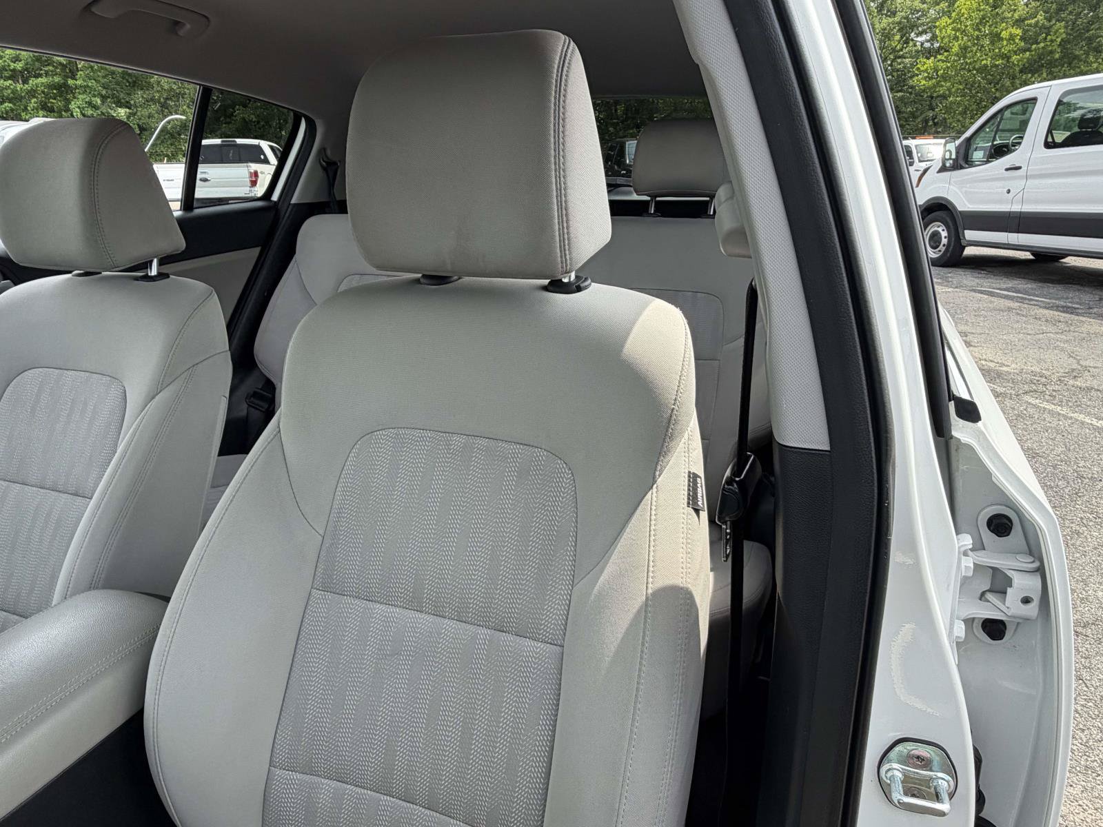 Used 2020 Kia Sportage LX AWD/4WD image 23