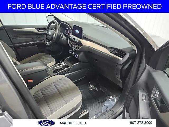 Certified 2022 Ford Escape SE w/ Cold Weather Package AWD/4WD image 19