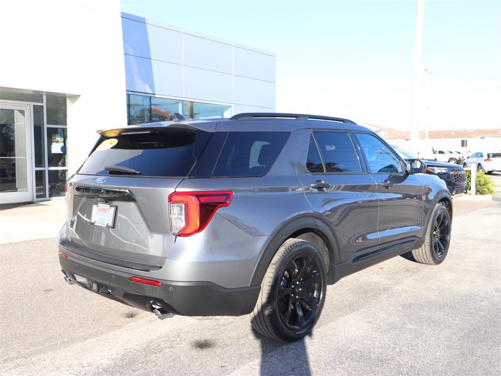 Certified 2023 Ford Explorer ST-Line w/ Class IV Trailer Tow Package image 5