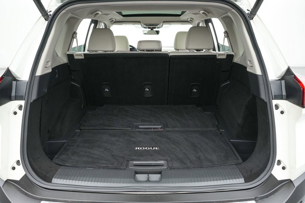 Used 2023 Nissan Rogue SL w/ SL Premium Package AWD/4WD image 21