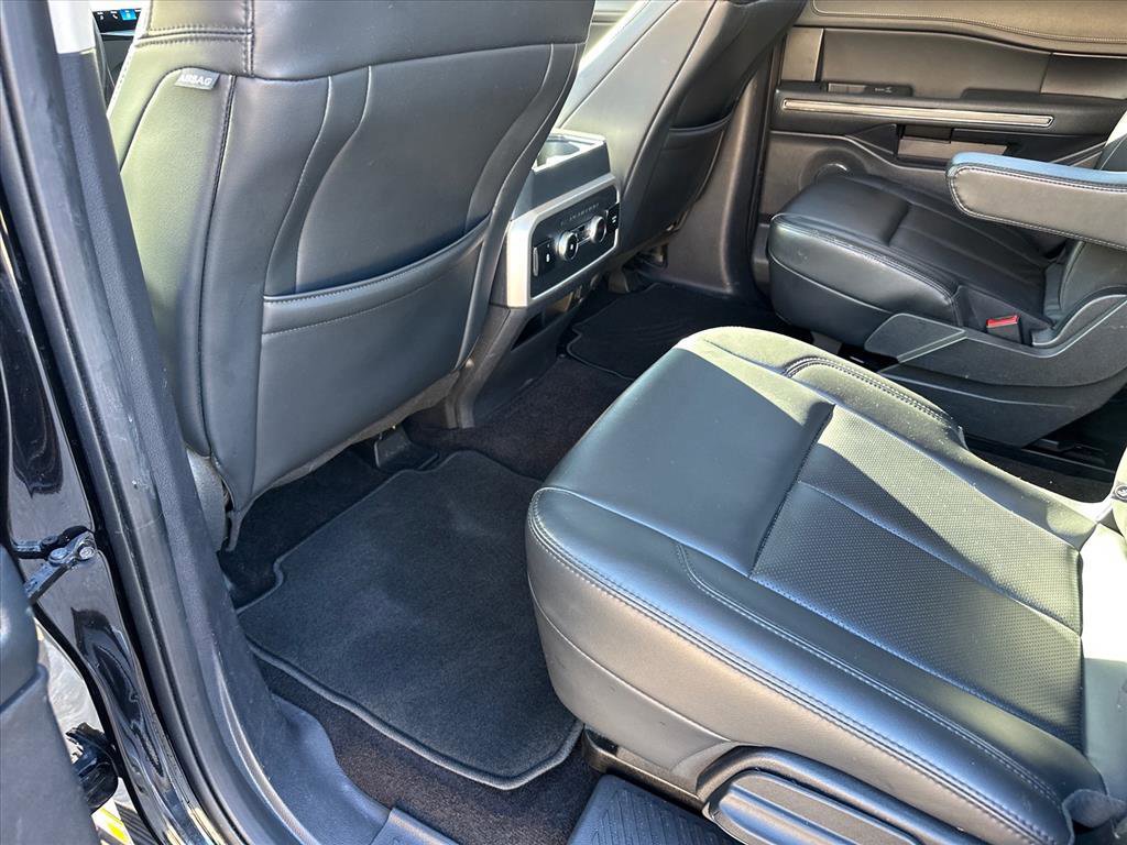 Certified 2022 Ford Expedition XLT image 21