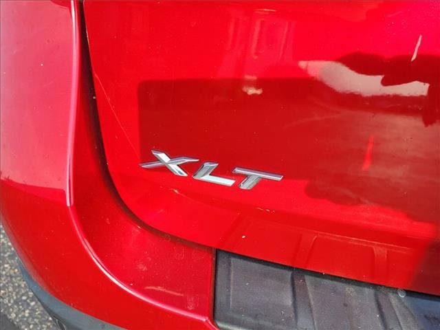 Certified 2023 Ford Explorer XLT w/ Equipment Group 202A AWD/4WD image 7