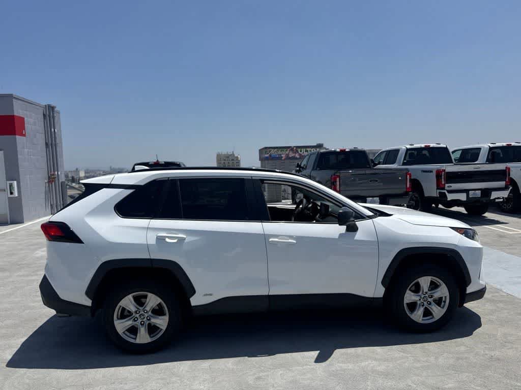Used 2020 Toyota RAV4 LE w/ All Weather Liner Package AWD/4WD image 6