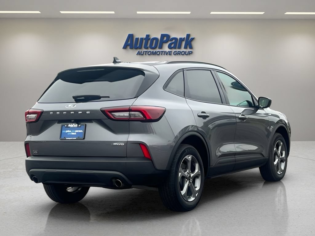 Certified 2026 Ford Escape ST-Line AWD/4WD image 7