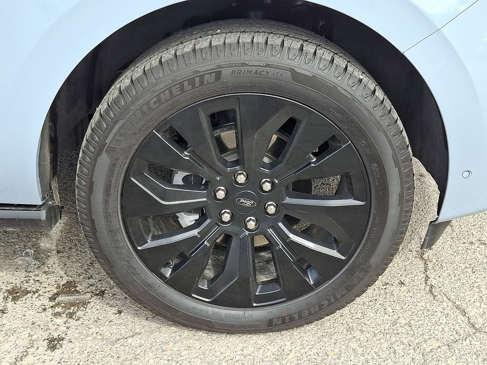 Certified 2025 Ford Expedition Platinum w/ Stealth Appearance Package AWD/4WD image 8