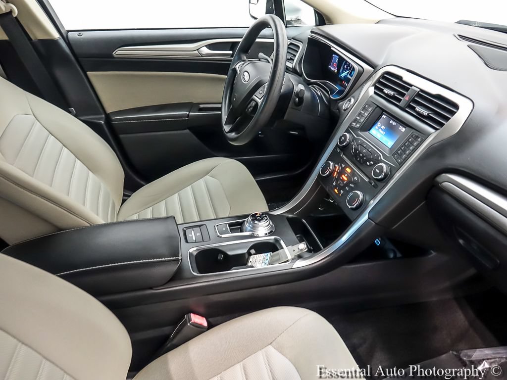 Certified 2018 Ford Fusion S FWD image 24