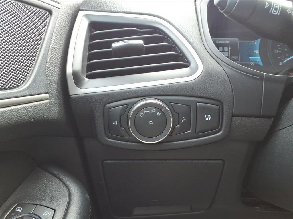 Certified 2024 Ford Edge SEL image 15