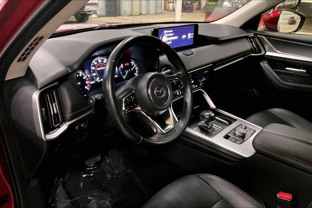 Used 2024 MAZDA CX-90 3.3 Turbo w/ Preferred Plus image 13
