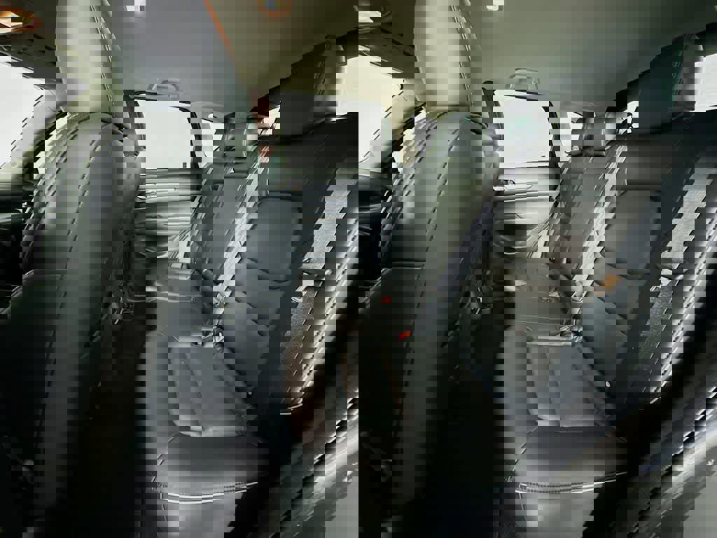 Used 2025 MAZDA CX-5 AWD 2.5 S w/ Select Package image 17