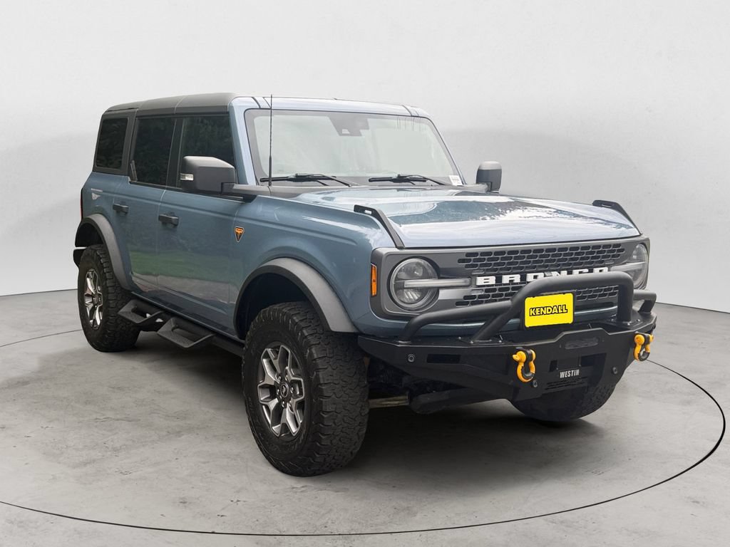 Certified 2024 Ford Bronco Badlands AWD/4WD image 3