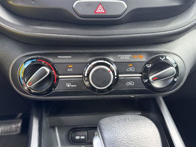 Used 2024 Kia Soul LX w/ Option Group 015 FWD image 9