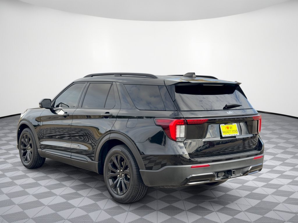 Certified 2025 Ford Explorer ST-Line w/ Premium Package RWD image 3