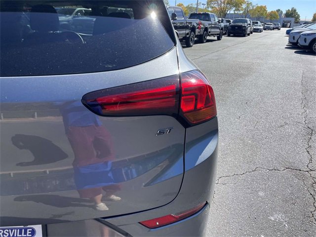 Used 2021 Buick Encore GX Select w/ Sport Touring Package image 41