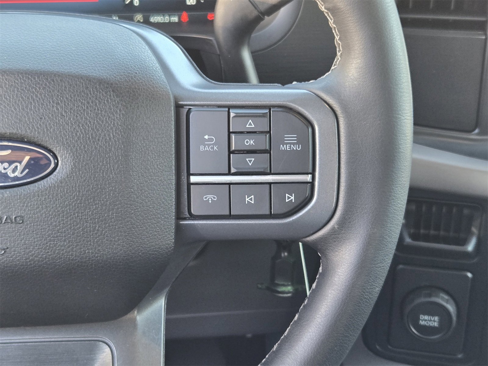 Certified 2025 Ford F150 XLT w/ Equipment Group 301A Standard image 27