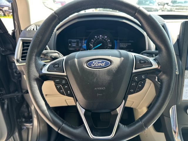 Certified 2024 Ford Edge Titanium w/ Equipment Group 301A AWD/4WD image 33