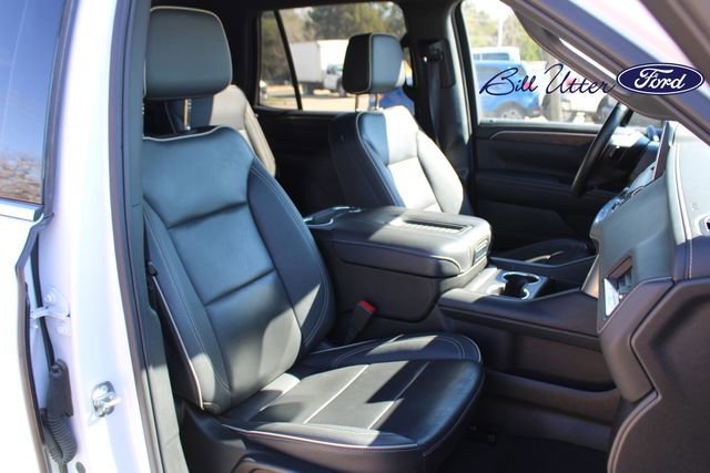 Used 2024 Chevrolet Tahoe Premier image 11