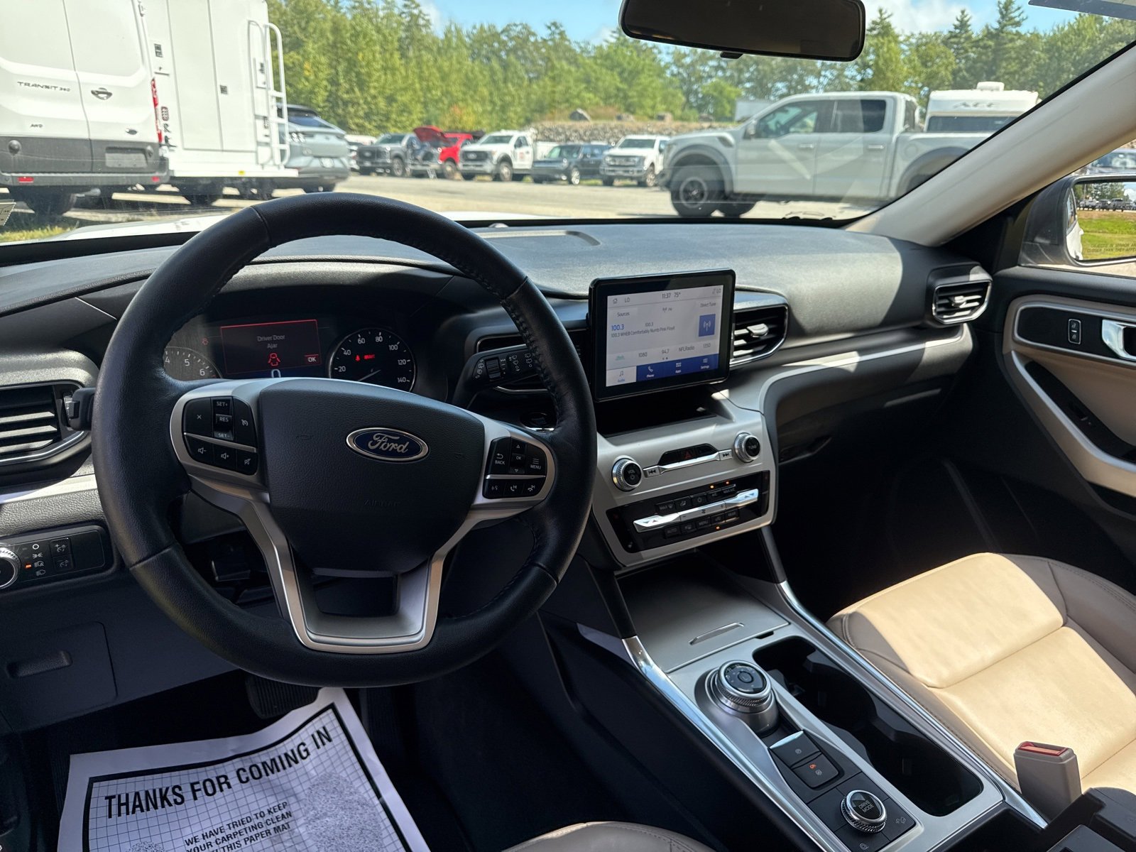 Certified 2022 Ford Explorer XLT w/ Equipment Group 202A image 18