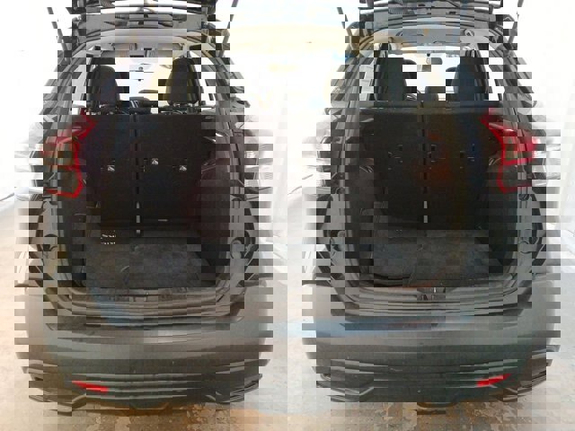 Used 2019 Nissan Kicks SV image 21