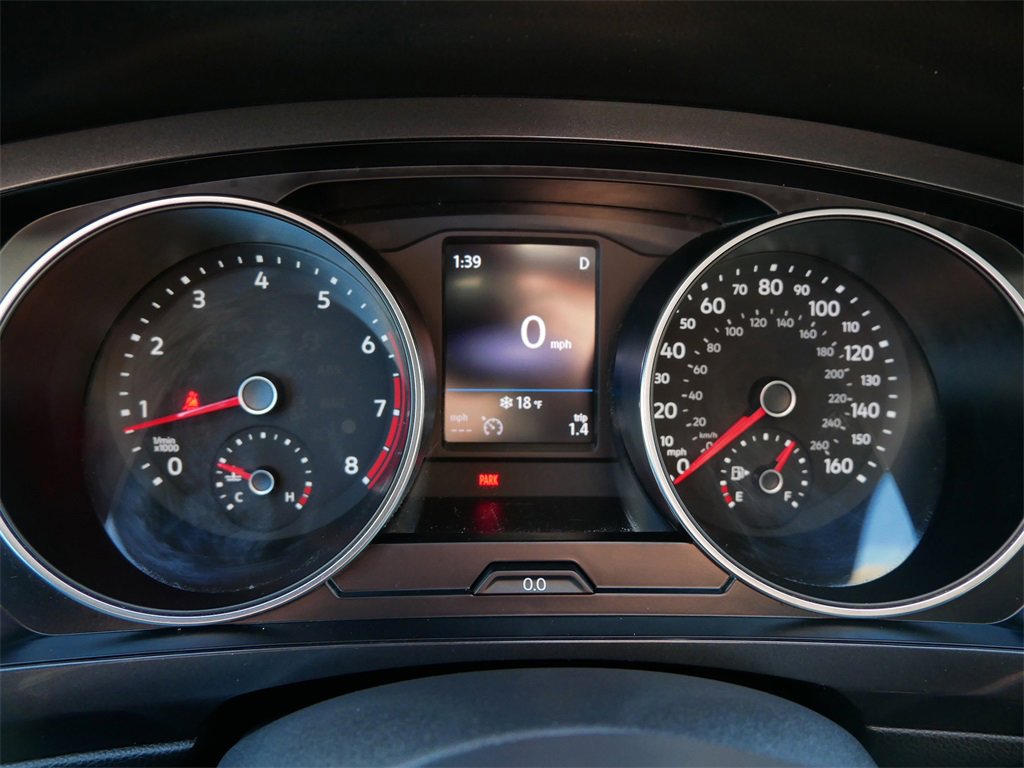 Used 2018 Volkswagen Tiguan SE image 27