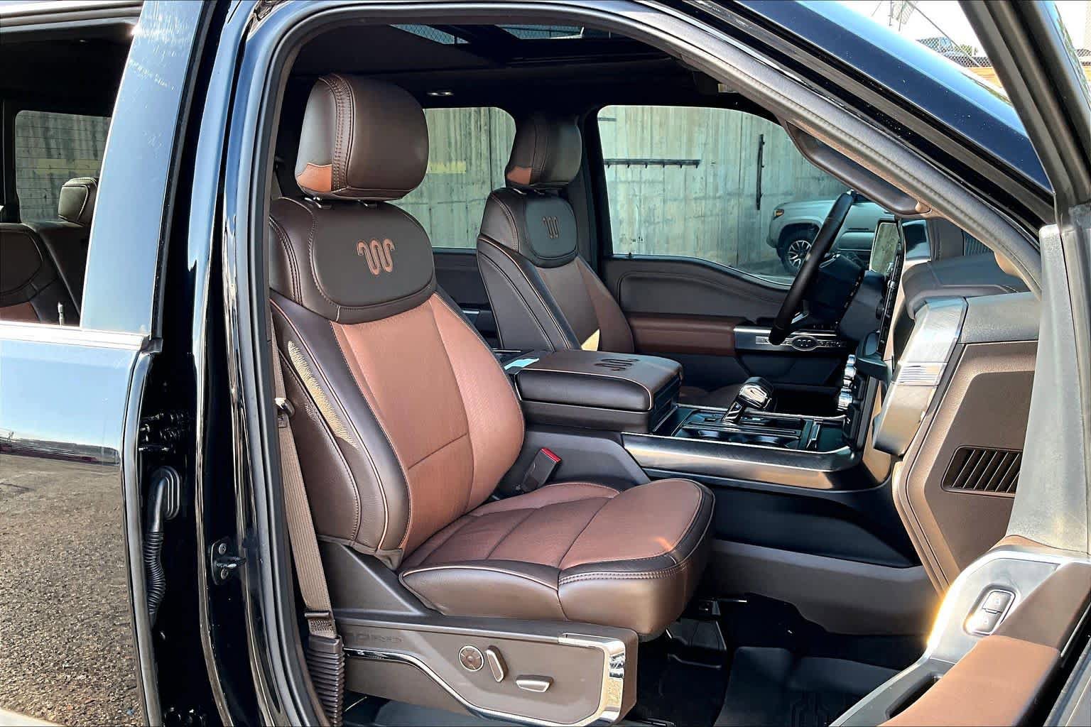 Certified 2025 Ford F150 King Ranch w/ FX4 Off-Road Package AWD/4WD image 9