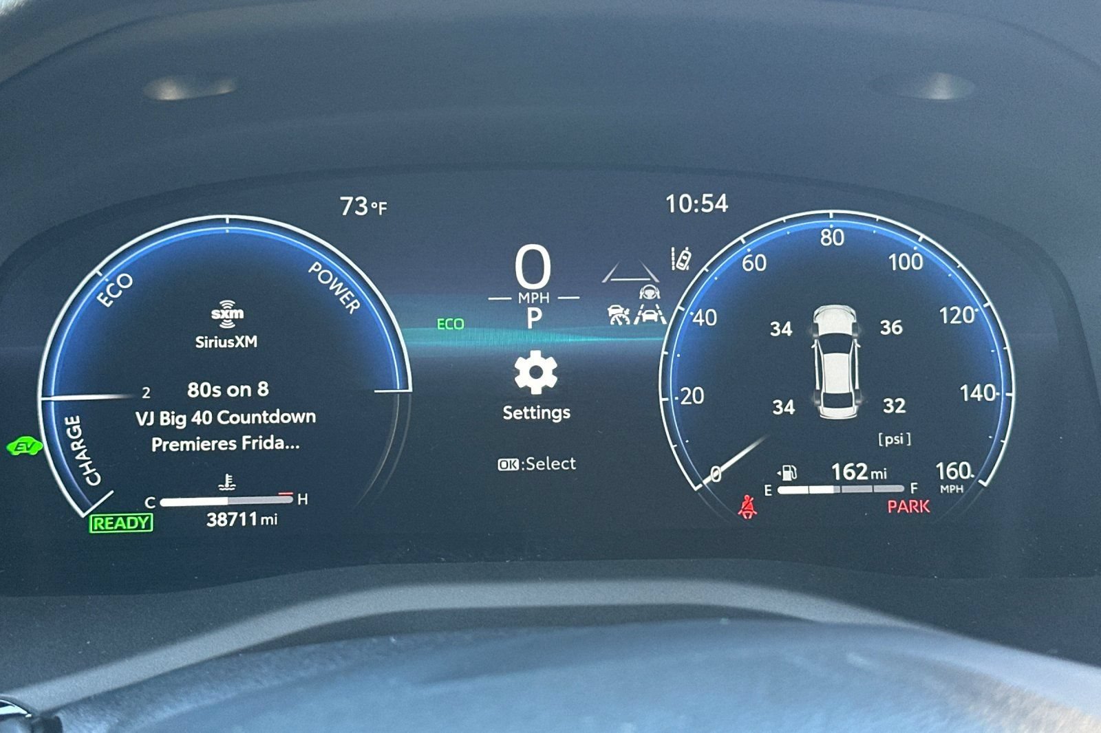 Used 2025 Toyota Camry XLE AWD/4WD image 39