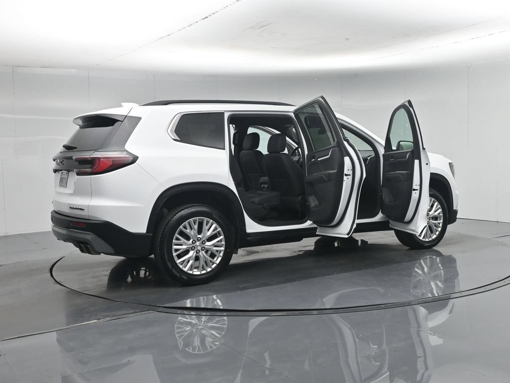 Used 2024 GMC Acadia Elevation FWD image 6