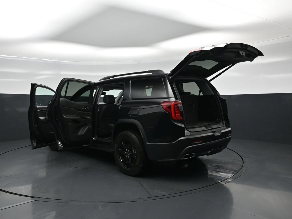 Used 2023 GMC Acadia AT4 w/ Technology Package AWD/4WD image 33