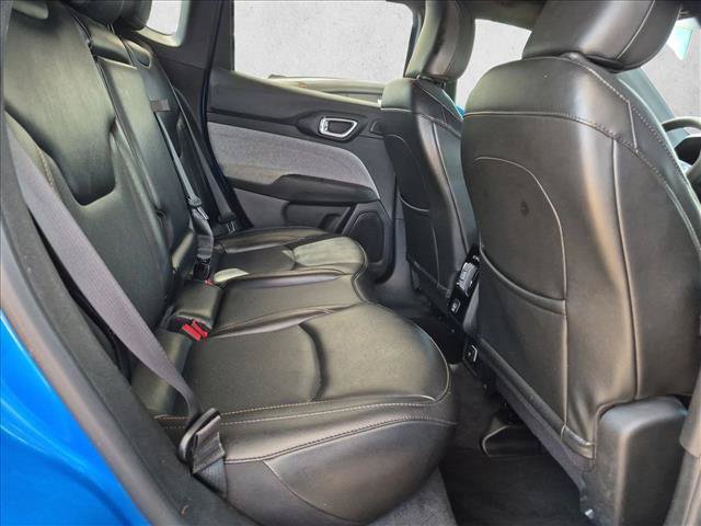 Used 2023 Jeep Compass Latitude w/ Sun and Sound Group AWD/4WD image 21