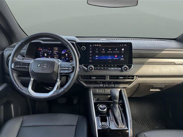 Used 2025 Chevrolet Colorado Trail Boss AWD/4WD image 18
