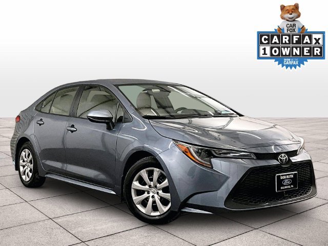 Used 2022 Toyota Corolla LE w/ Carpet Mat Package (TMS) FWD image 2