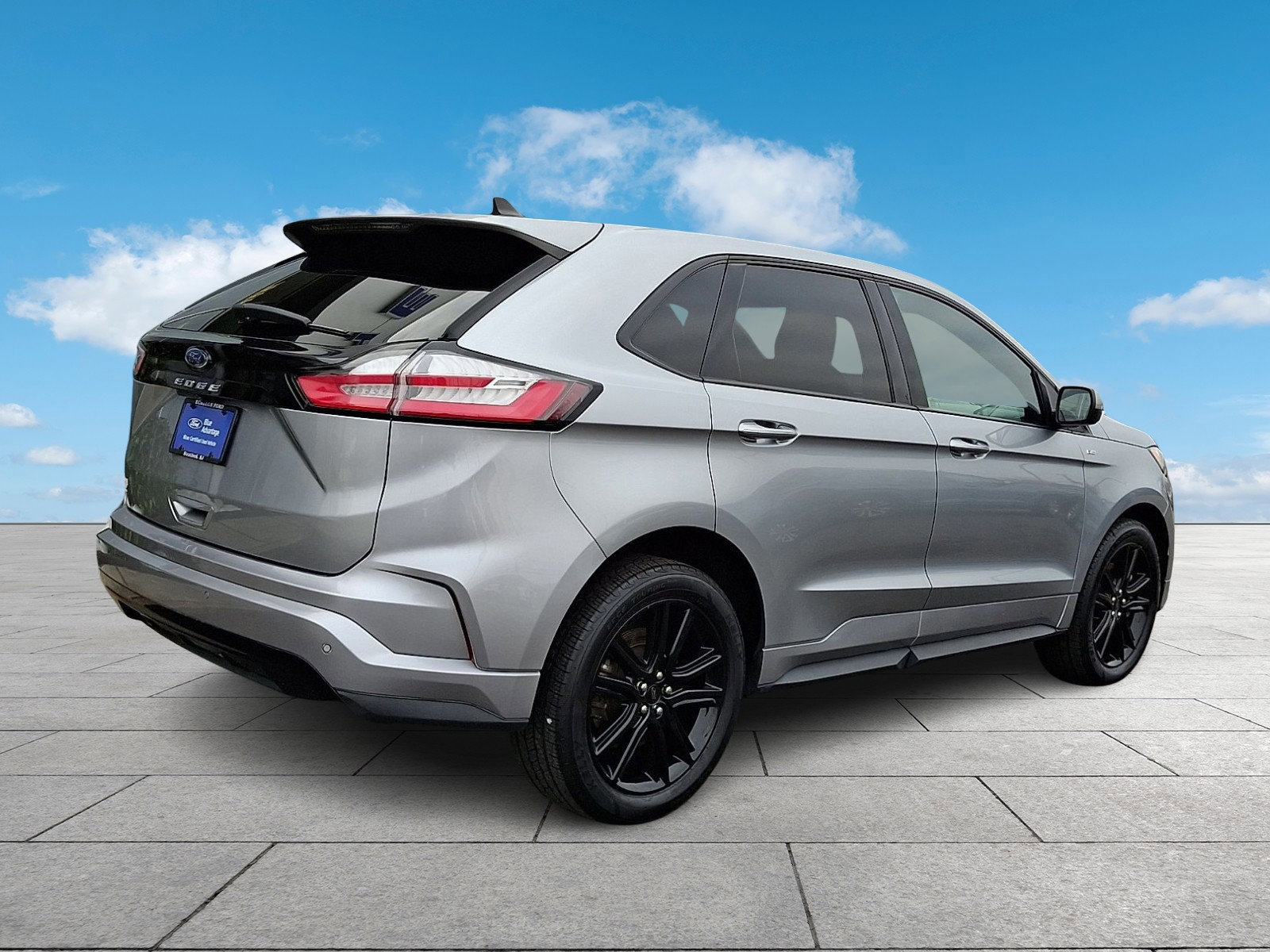 Certified 2022 Ford Edge ST-Line image 4