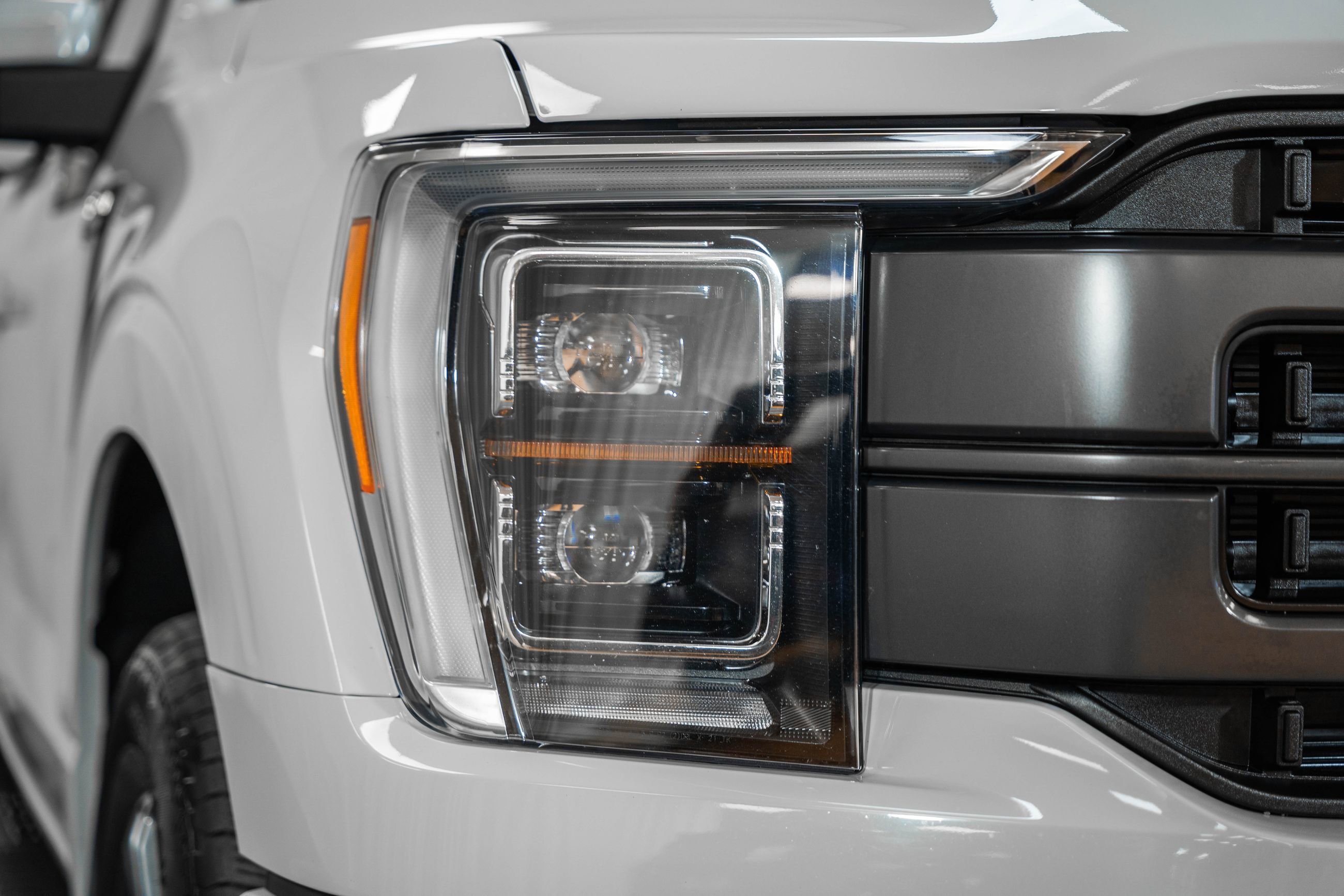 Certified 2023 Ford F150 Lariat w/ Equipment Group 502A High image 14