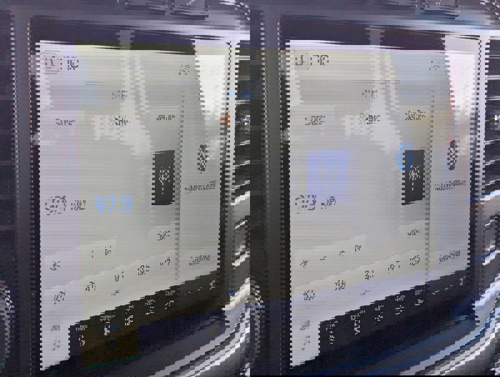 Certified 2022 Ford F150 XLT w/ Equipment Group 302A High image 22