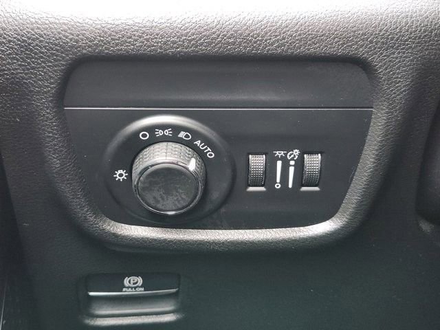 Used 2023 Jeep Grand Cherokee Altitude image 20