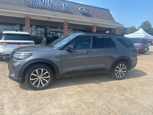 Certified 2025 Ford Explorer ST-Line